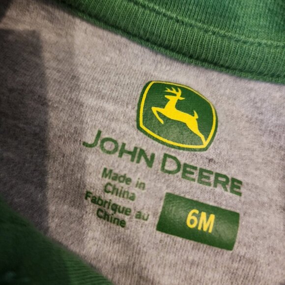 John Deere Baby Boy Size 6 Months Bodysuit One Piece Embroidered Tractor Thermal - Picture 5 of 9